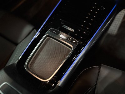 2025 Mercedes-BENZ GLA AMG — миниатюра 13