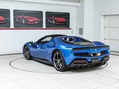 2024 Ferrari 296 GTS photo 10