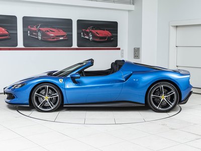 2024 Ferrari 296 GTS photo 3