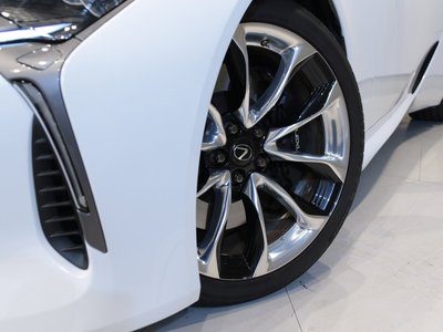 2022 Lexus LC photo 4