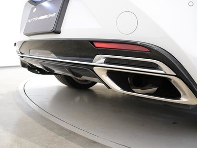2022 Lexus LC thumbnail 40