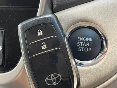 صورة مصغرة 43 لـ 2018 Toyota LAND CRUISER 200