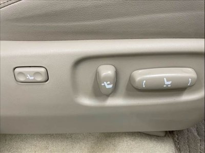 صورة مصغرة 7 لـ 2018 Toyota LAND CRUISER 200