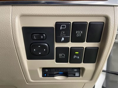 صورة مصغرة 60 لـ 2018 Toyota LAND CRUISER 200