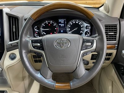 صورة مصغرة 37 لـ 2018 Toyota LAND CRUISER 200