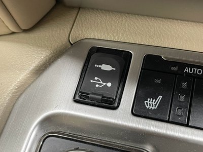 صورة مصغرة 49 لـ 2018 Toyota LAND CRUISER 200
