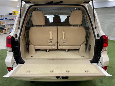 صورة مصغرة 33 لـ 2018 Toyota LAND CRUISER 200