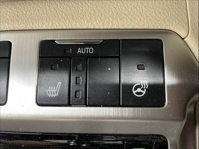 صورة مصغرة 6 لـ 2018 Toyota LAND CRUISER 200