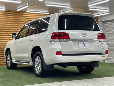 صورة مصغرة 76 لـ 2018 Toyota LAND CRUISER 200