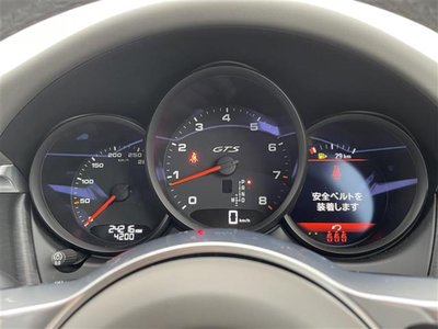 2021 Porsche MACAN photo 4