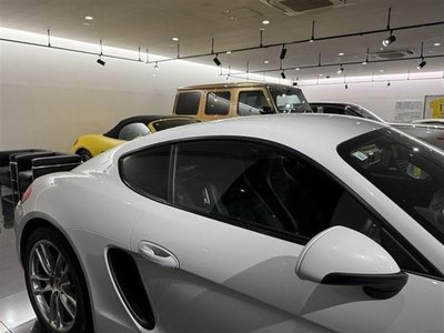 صورة مصغرة 32 لـ 2015 Porsche CAYMAN