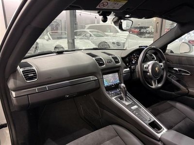 صورة مصغرة 16 لـ 2015 Porsche CAYMAN