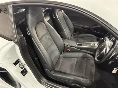 صورة مصغرة 45 لـ 2015 Porsche CAYMAN