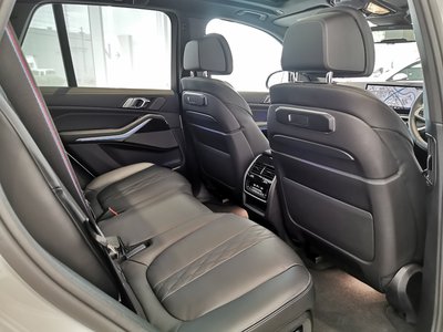 صورة مصغرة 57 لـ 2025 BMW X5