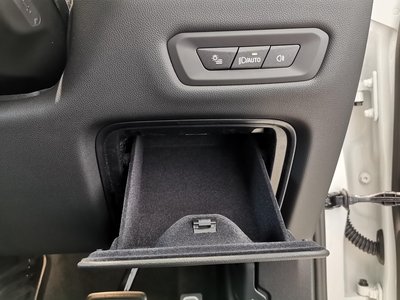 صورة مصغرة 32 لـ 2025 BMW X5