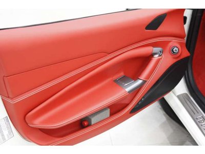 صورة مصغرة 36 لـ 2022 Ferrari F8 SPIDER