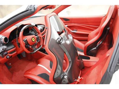 صورة مصغرة 34 لـ 2022 Ferrari F8 SPIDER