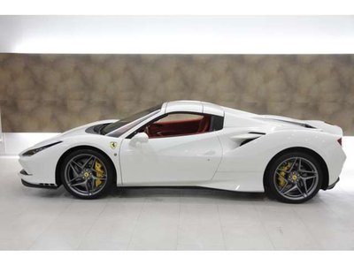 صورة 11 لـ 2022 Ferrari F8 SPIDER