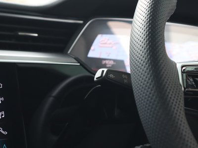 صورة مصغرة 98 لـ 2024 AUDI E-TRON S SPORTBACK