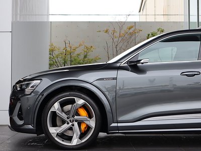 صورة مصغرة 18 لـ 2024 AUDI E-TRON S SPORTBACK
