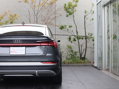 صورة مصغرة 30 لـ 2024 AUDI E-TRON S SPORTBACK