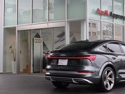 صورة مصغرة 35 لـ 2024 AUDI E-TRON S SPORTBACK