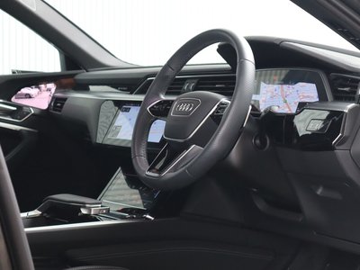 صورة مصغرة 85 لـ 2024 AUDI E-TRON S SPORTBACK