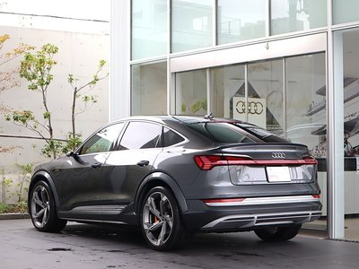 صورة مصغرة 23 لـ 2024 AUDI E-TRON S SPORTBACK