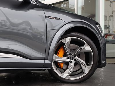صورة مصغرة 53 لـ 2024 AUDI E-TRON S SPORTBACK