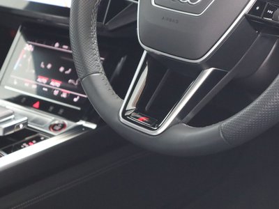 صورة مصغرة 84 لـ 2024 AUDI E-TRON S SPORTBACK