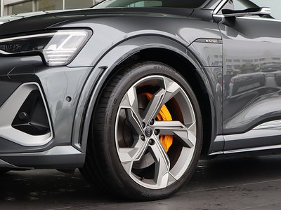 صورة مصغرة 59 لـ 2024 AUDI E-TRON S SPORTBACK