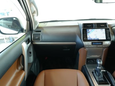 صورة 33 لـ 2022 Toyota LAND CRUISER PRADO
