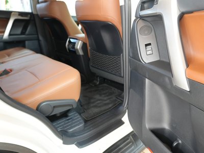 صورة 42 لـ 2022 Toyota LAND CRUISER PRADO