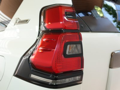 صورة 62 لـ 2022 Toyota LAND CRUISER PRADO