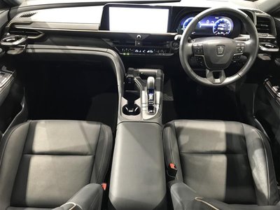 صورة مصغرة 2 لـ 2023 Toyota CROWN CROSSOVER
