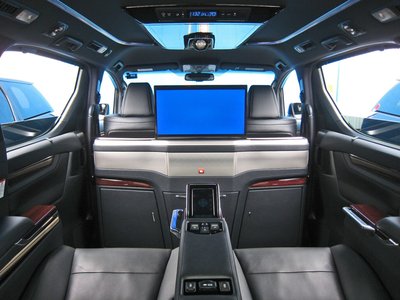 صورة 57 لـ 2016 Toyota ALPHARD