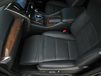صورة 66 لـ 2016 Toyota ALPHARD