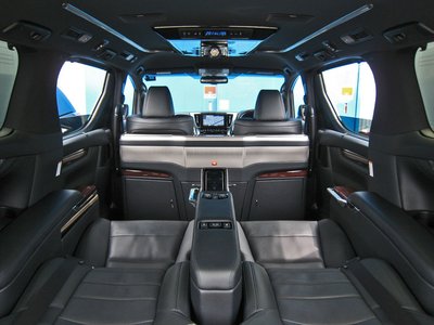 صورة 54 لـ 2016 Toyota ALPHARD