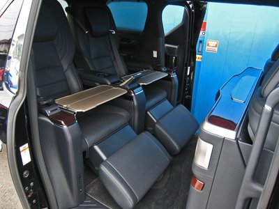 صورة 71 لـ 2016 Toyota ALPHARD