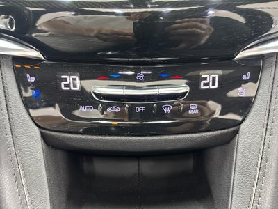 2022 Cadillac XT6 — миниатюра 28