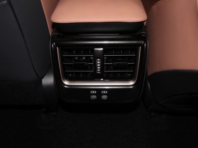 2025 Toyota CROWN SPORT — миниатюра 30