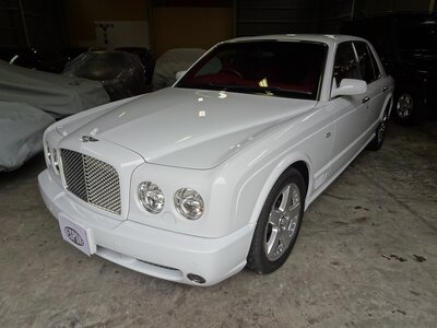صورة مصغرة 3 لـ 2004 Bentley ARNAGE