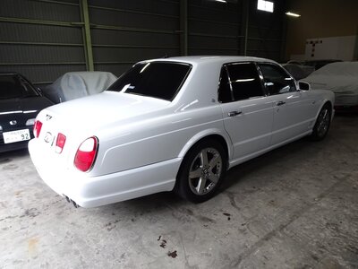 صورة مصغرة 13 لـ 2004 Bentley ARNAGE