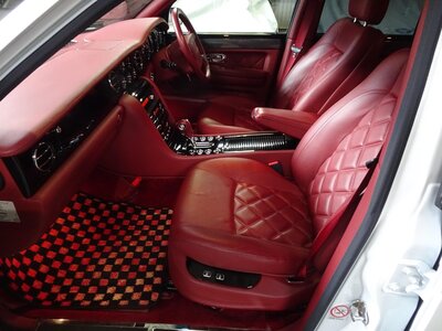 صورة مصغرة 29 لـ 2004 Bentley ARNAGE