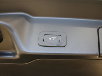 2025 LAND Rover RANGE ROVER EVOQUE photo 13