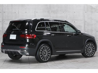 2025 Mercedes-BENZ GLB — миниатюра 2