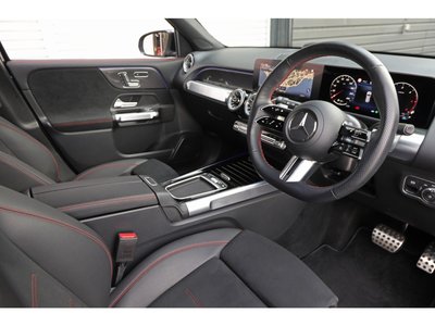 2025 Mercedes-BENZ GLB — миниатюра 13