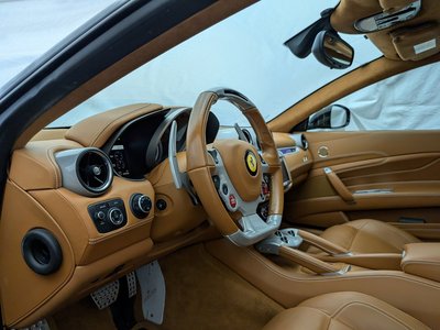 2014 Ferrari FF 照片 16