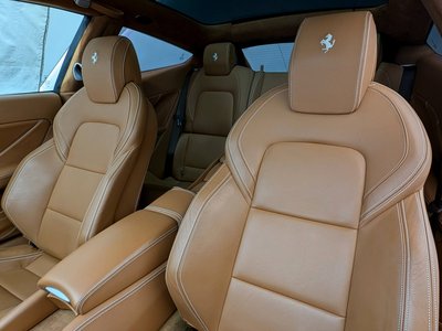 2014 Ferrari FF 照片 14