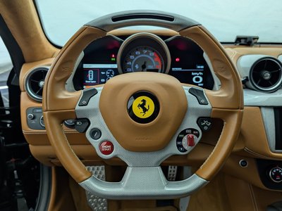 2014 Ferrari FF 照片 17